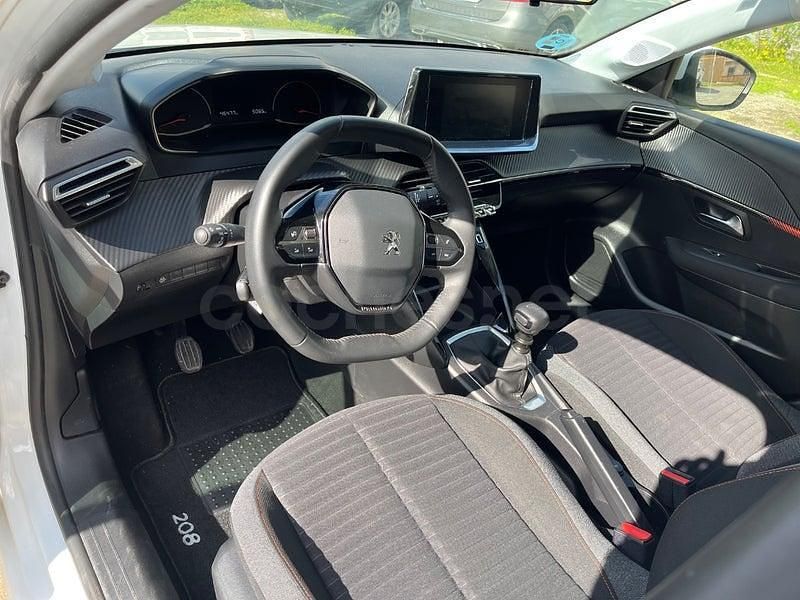 Usado Peugeot 208 Active 100 CV (73 kW) 2022 Blanco Utilitario