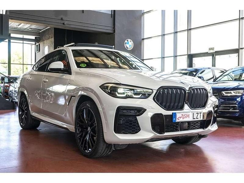 Usado BMW X6 Sport Line 530 CV (389 kW) 2022 Blanco SUV