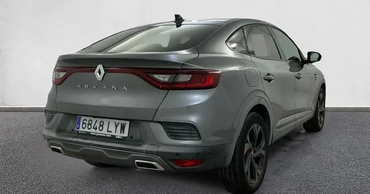 Usado Renault Arkana RS Line 140 CV (102 kW) 2022 SUV