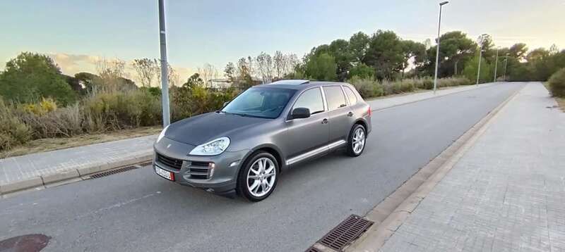 Gris Usado 2007 Porsche Cayenne SUV | 9700 € (Super precio) - Imagen 1/4