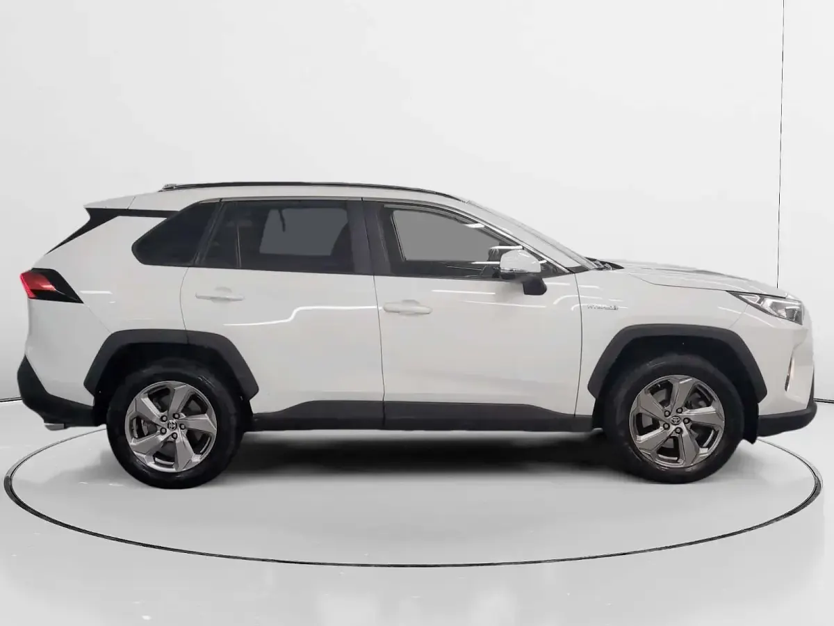 Usado Toyota RAV4 Hybrid 218 CV (160 kW) 2021 SUV