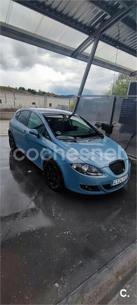 Azul Usado 2006 Seat Leon Reference Berlina | 3300 € (Precio justo) - Imagen 1/4