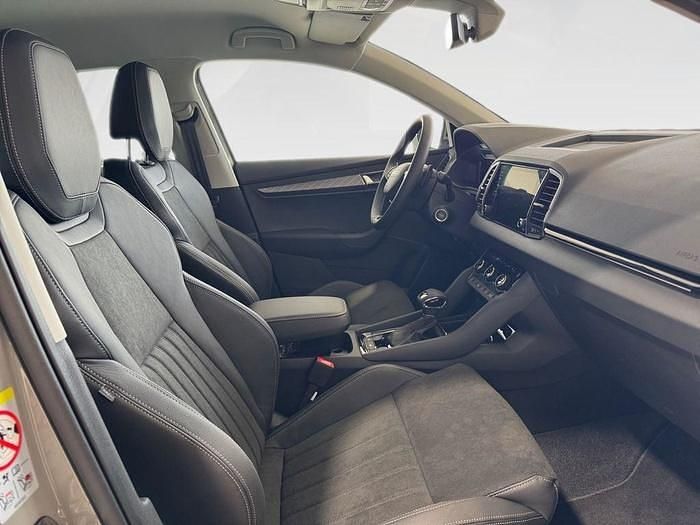 Nuevo Skoda Karoq 150 CV (110 kW) 2025 Gris SUV