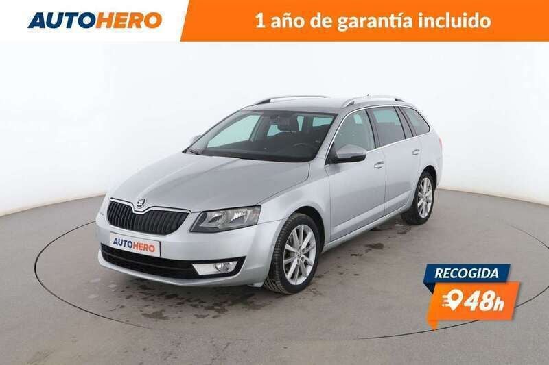 Gris Usado 2013 Skoda Octavia Elegance Utilitario | 11.499 € (Precio justo) - Imagen 1/3