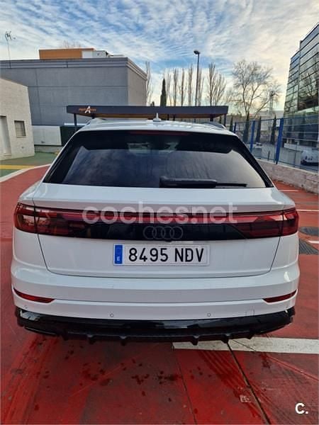 Usado Audi Q8 S-Line 394 CV (289 kW) 2025 Blanco SUV