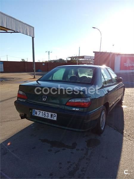 Usado Peugeot 406 112 CV (82 kW) 1998 Verde Berlina