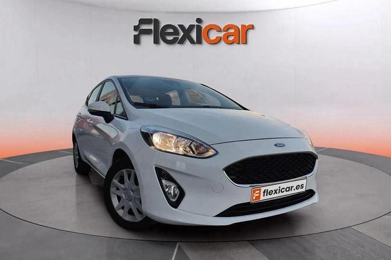 Blanco Usado 2019 Ford Fiesta Trend Utilitario | 10.490 € (Precio justo) - Imagen 1/4