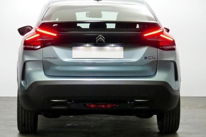 Usado Citroën e-C4 Feel 100 kW (136 CV) 2022 Berlina
