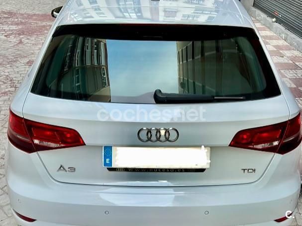 Usado Audi A3 Sport 110 CV (80 kW) 2018 Blanco Berlina