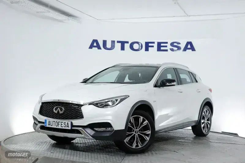 Blanco Usado 2017 Infiniti QX30 Premium SUV | 17.250 € (Precio justo) - Imagen 1/4