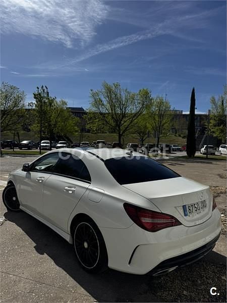 Usado Mercedes CLA220 177 CV (130 kW) 2017 Blanco Berlina