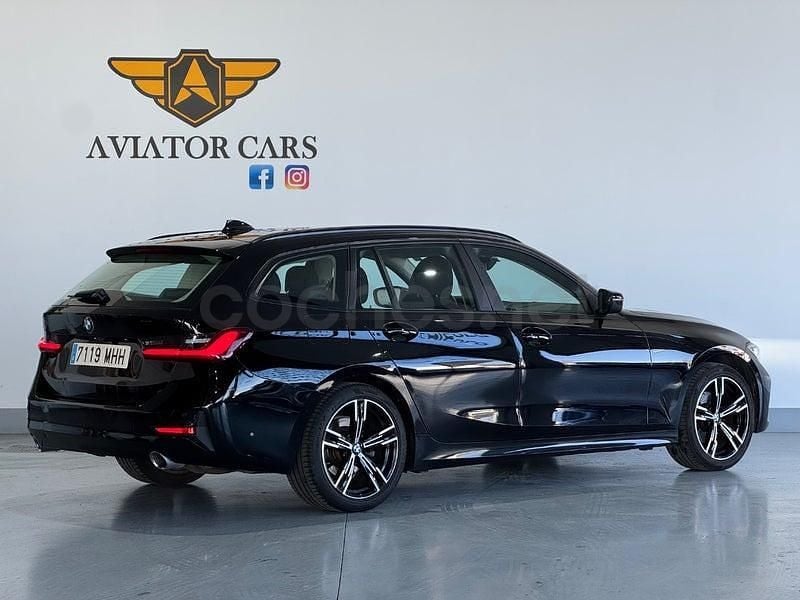 Usado BMW 320 Comfort Edition 190 CV (139 kW) 2020 Negro Familiar