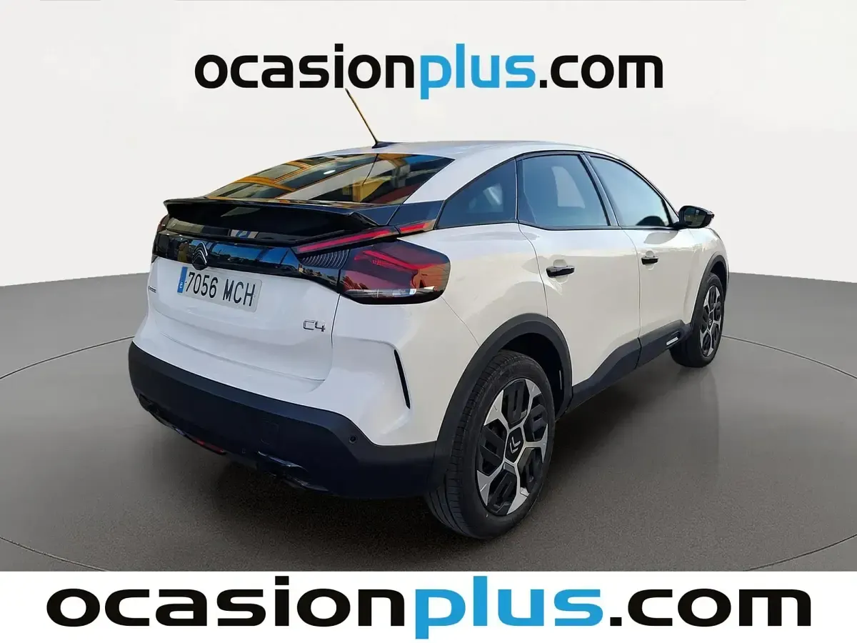 Usado Citroën C4 Feel 110 CV (80 kW) 2022 Blanco SUV