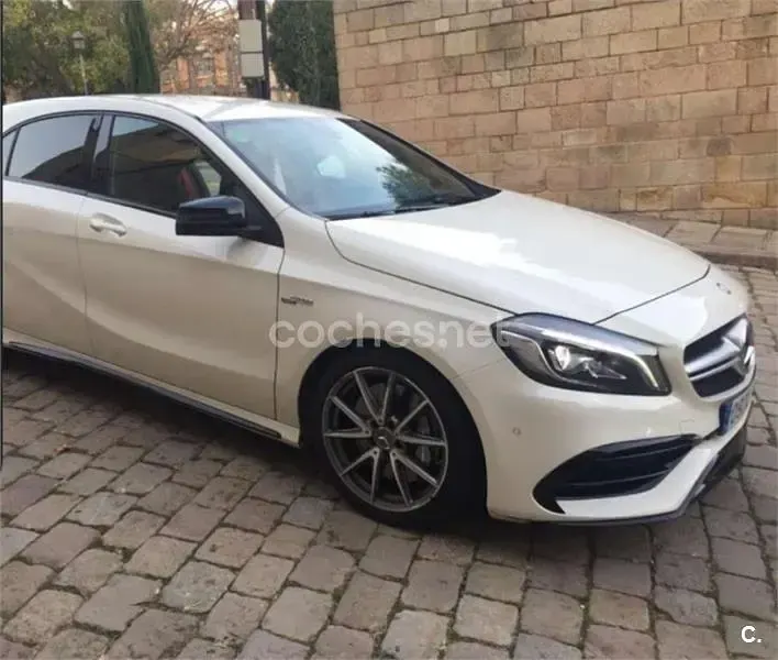 Usado Mercedes A45 AMG 381 CV (280 kW) 2016 Blanco Berlina