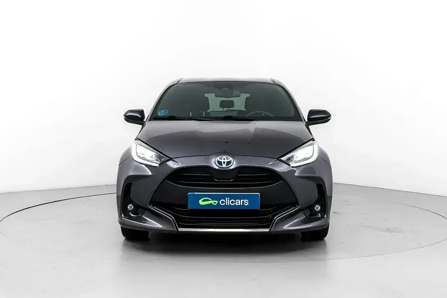 Usado Toyota Yaris Plus 116 CV (85 kW) 2021 Utilitario