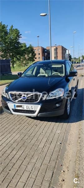 Negro Usado 2009 Volvo XC60 Momentum SUV | 9800 € (Precio justo) - Imagen 1/4
