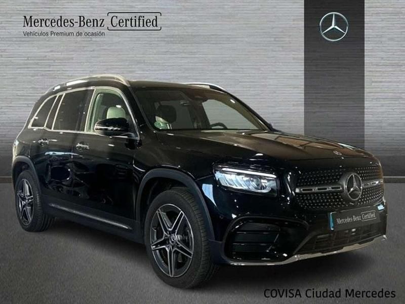 Usado Mercedes GLB200 150 CV (110 kW) 2024 Negro noche SUV