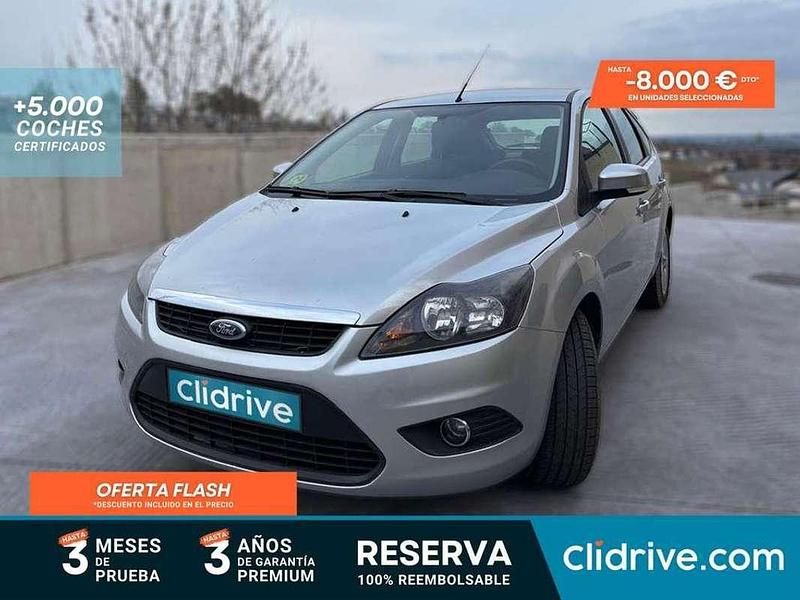 Usado Ford Focus Trend 136 CV (100 kW) 2009 Gris Utilitario