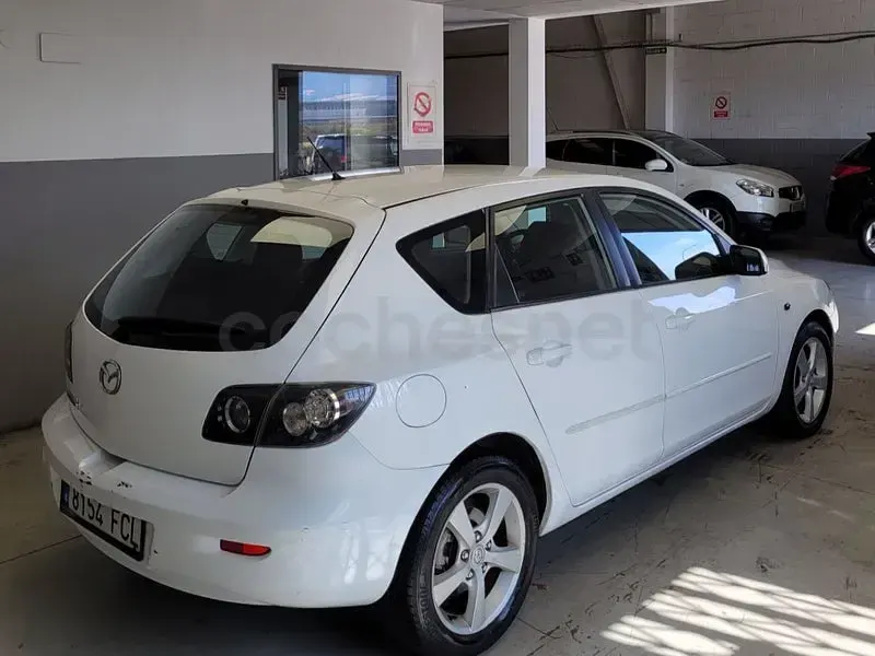 Usado Mazda 3 Active 109 CV (80 kW) 2007 Blanco Berlina