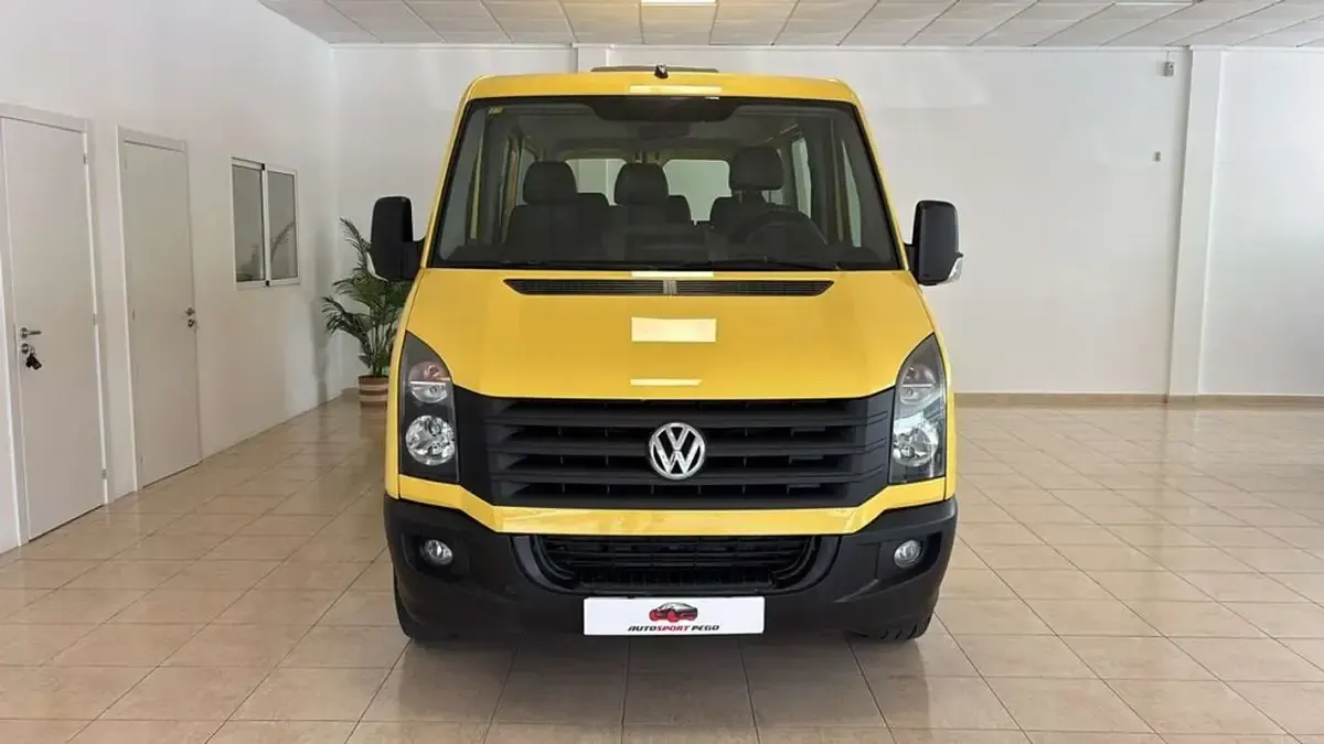 Usado VW Crafter Pro 162 CV (119 kW) 2015 Amarillo Van