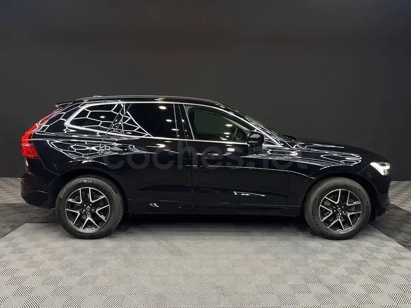 Usado Volvo XC60 Core 197 CV (144 kW) 2022 Negro SUV