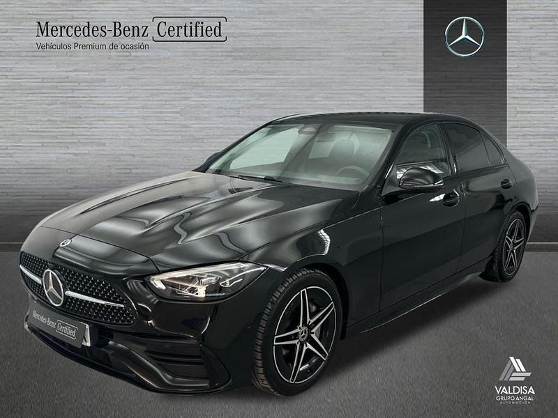 Negro Usado 2025 Mercedes C200 AMG line Berlina | 43.900 € (Buen precio) - Imagen 1/4