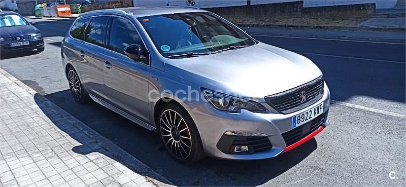 Gris / plata Usado 2019 Peugeot 308 GT-line Familiar | 12.000 € (Precio justo) - Imagen 1/4