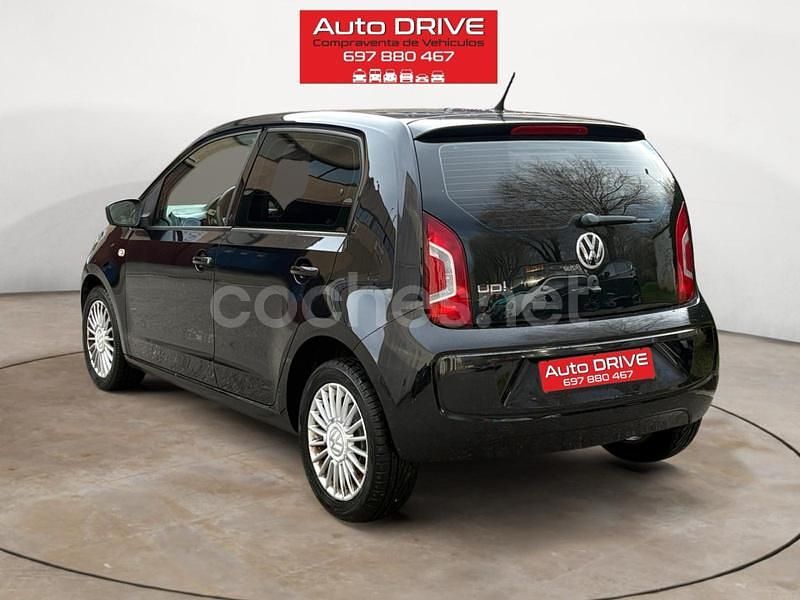 Usado VW up! high up! 60 CV (44 kW) 2016 Negro Utilitario
