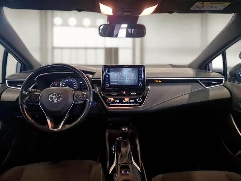 Usado Toyota Corolla Active 122 CV (89 kW) 2020 Gris Utilitario
