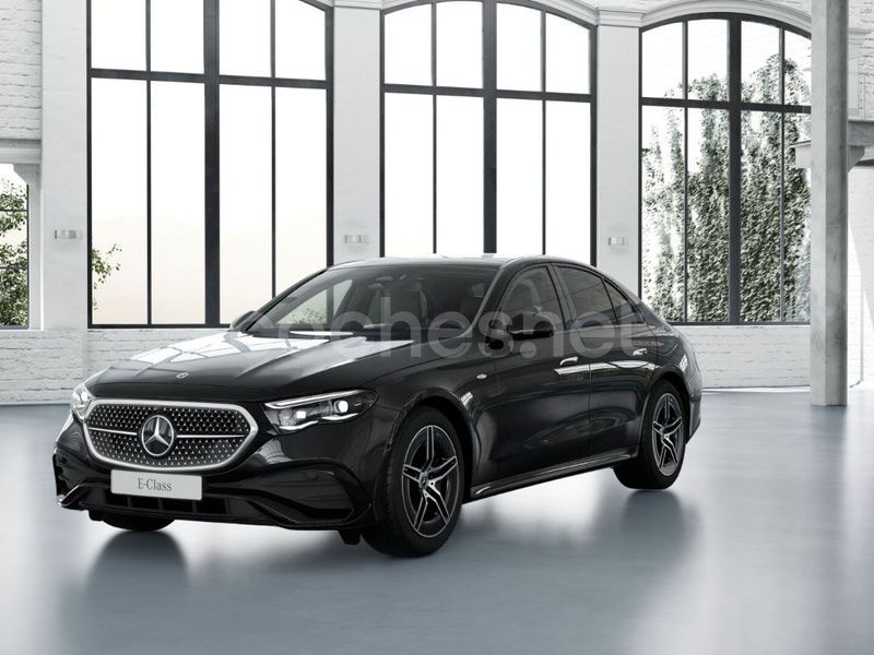 Negro Nuevo 2025 Mercedes E300 Berlina | 72.700 € (Precio justo) - Imagen 1/4