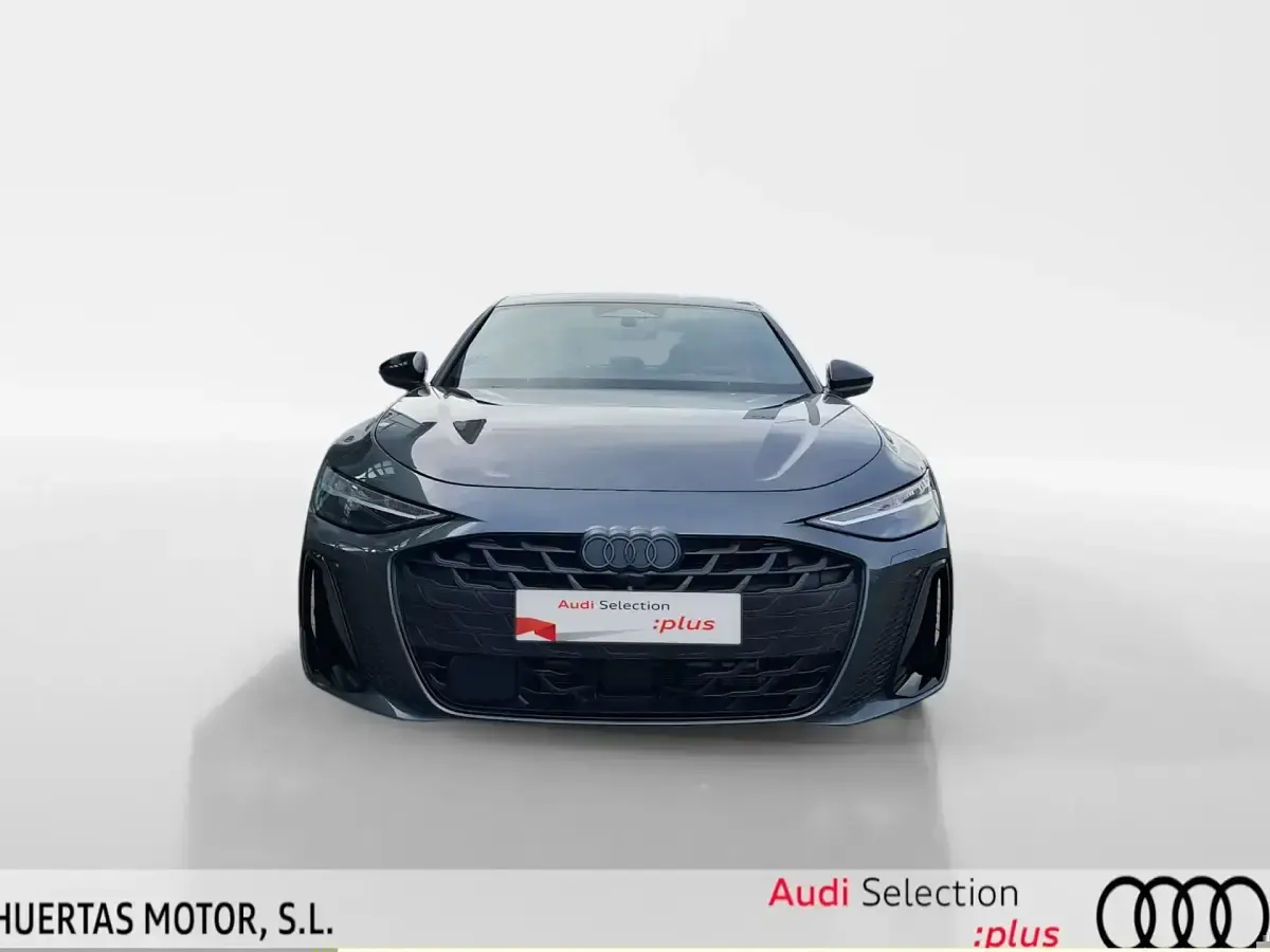 Usado Audi A6 e-tron 219 kW (299 CV) 2025 Gris Berlina