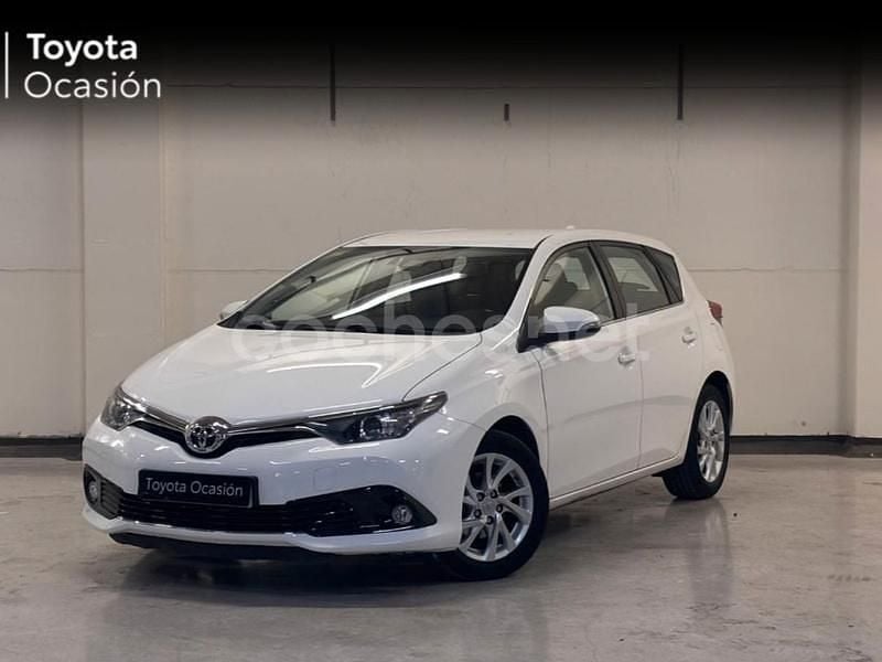 Blanco Usado 2018 Toyota Auris Active Berlina | 14.990 € (Precio justo) - Imagen 1/4