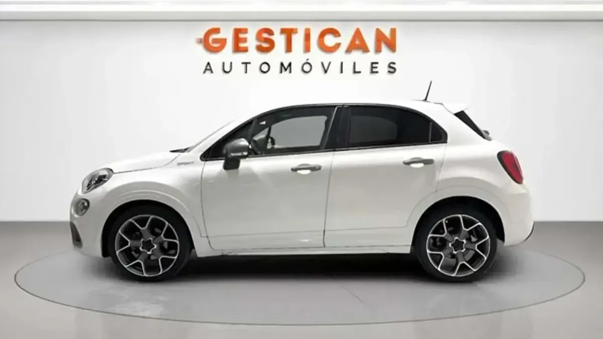 Usado Fiat 500X Sport 120 CV (88 kW) 2022 Blanco SUV