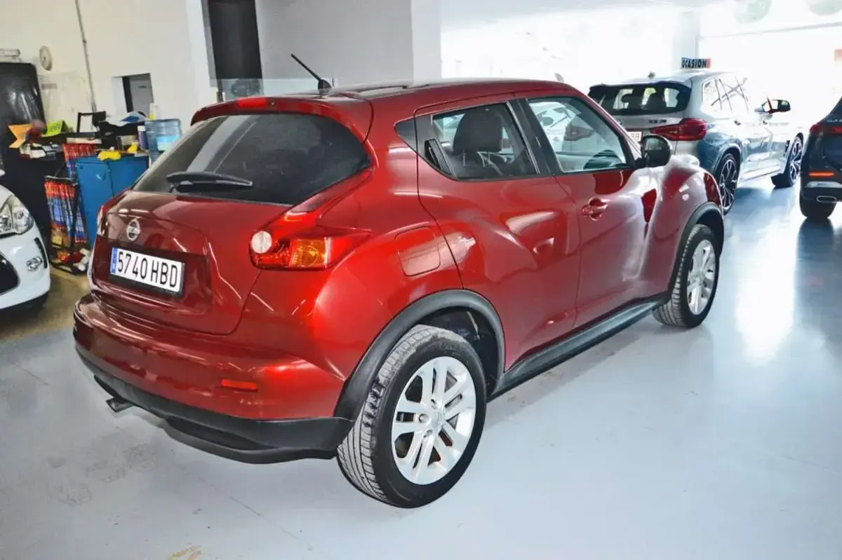 Usado Nissan Juke Acenta 117 CV (86 kW) 2011 Rojo SUV