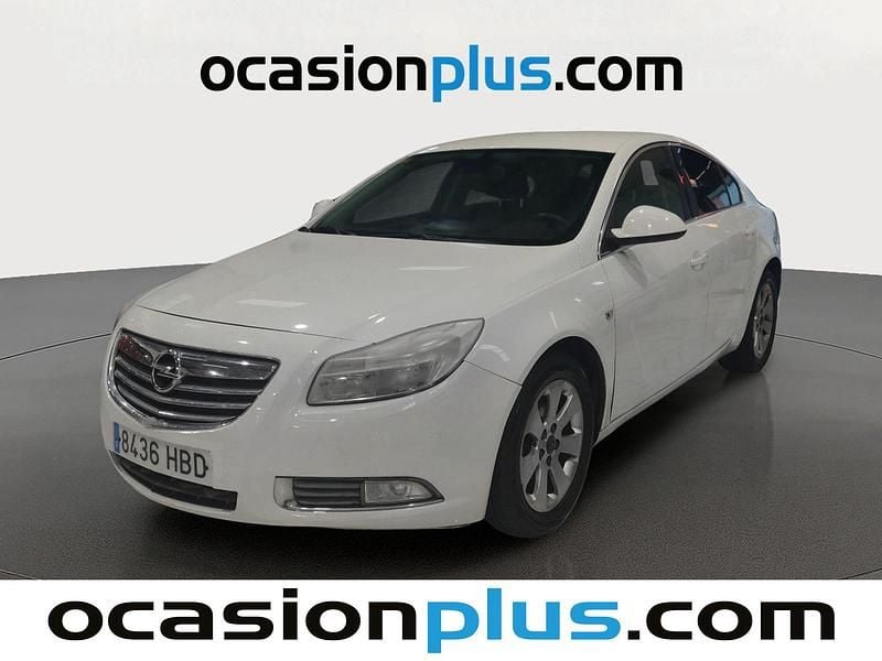 Blanco Usado 2010 Opel Insignia Edition Berlina | 7900 € (Precio justo) - Imagen 1/4