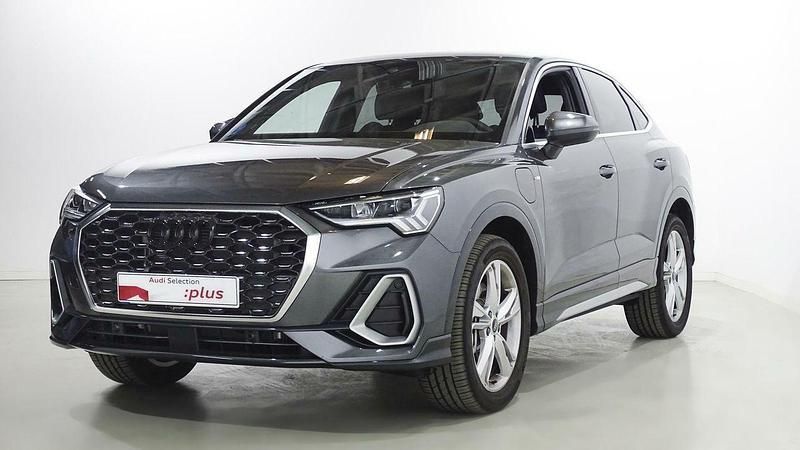 Gris Usado 2024 Audi Q3 Sportback S-Line SUV | 49.400 € (Caro) - Imagen 1/4