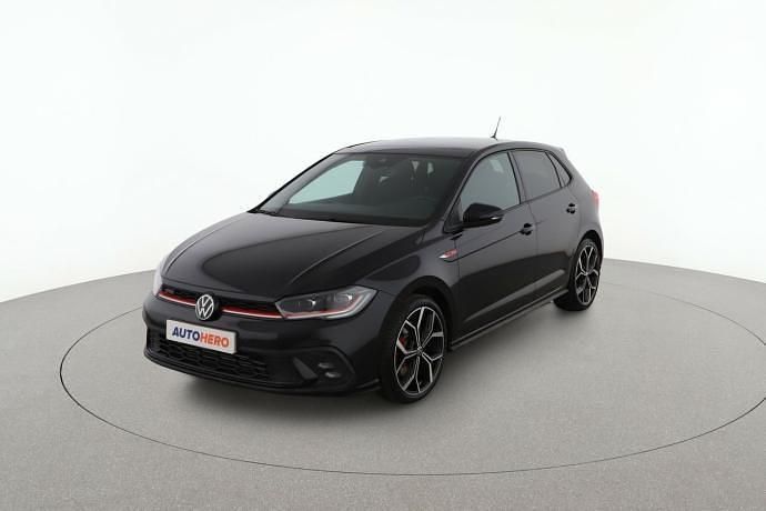 Negro Usado 2023 VW Polo GTI Berlina | 24.999 € (Buen precio) - Imagen 1/4