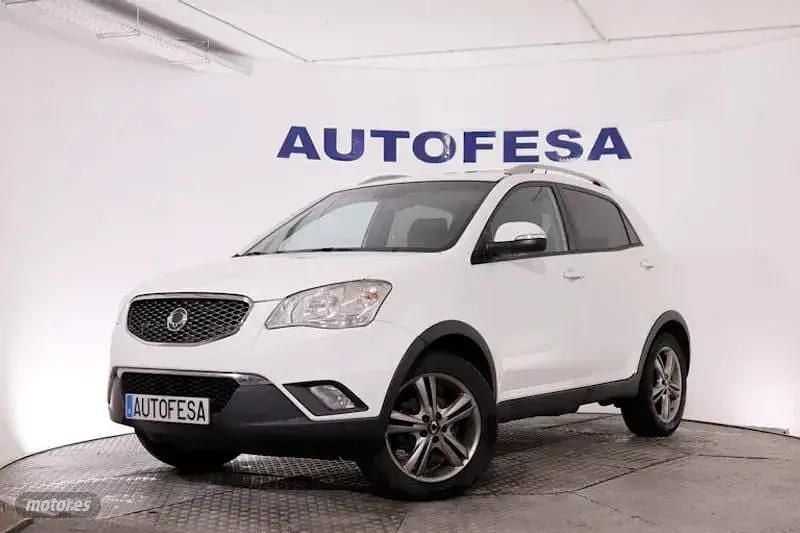 Blanco Usado 2013 Ssangyong (KGM) Korando SUV | 8750 € (Precio justo) - Imagen 1/4