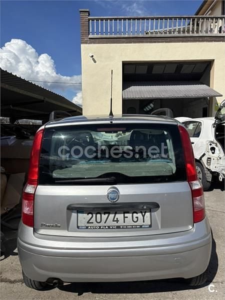 Usado Fiat Panda Dynamic 60 CV (44 kW) 2006 Gris / plata Utilitario