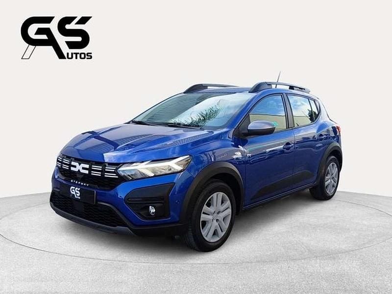 Usado Dacia Sandero Essentiel 91 CV (66 kW) 2023 Azul Utilitario