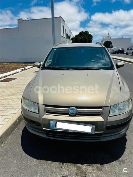 Gris / plata Usado 2007 Fiat Stilo Feel Familiar | 2990 € (Precio justo) - Imagen 1/3