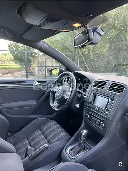 Usado VW Golf VI GTI 210 CV (154 kW) 2011 Negro Utilitario