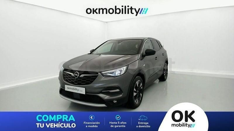 Usado Opel Grandland X Ultimate 300 CV (220 kW) 2021 Gris / plata SUV