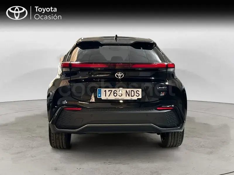 Usado Toyota C-HR Edition 223 CV (164 kW) 2025 Rojo SUV
