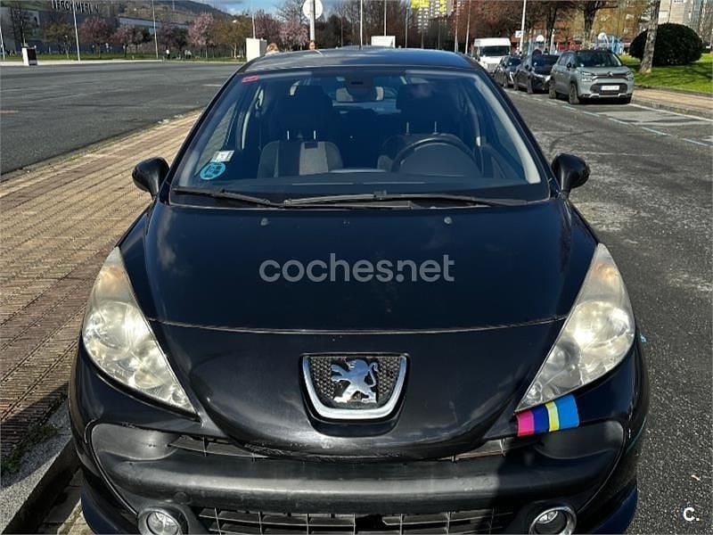 Usado Peugeot 207 Sport 95 CV (69 kW) 2007 Negro Berlina