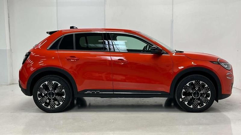 Usado Fiat 600E La Prima 114 kW (156 CV) 2024 Naranja SUV