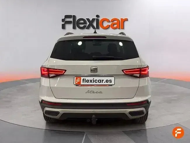 Usado Seat Ateca Xperience 150 CV (110 kW) 2023 Blanco SUV