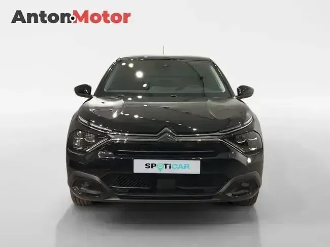 Usado Citroën C4 Feel 100 CV (73 kW) 2023 Negro SUV