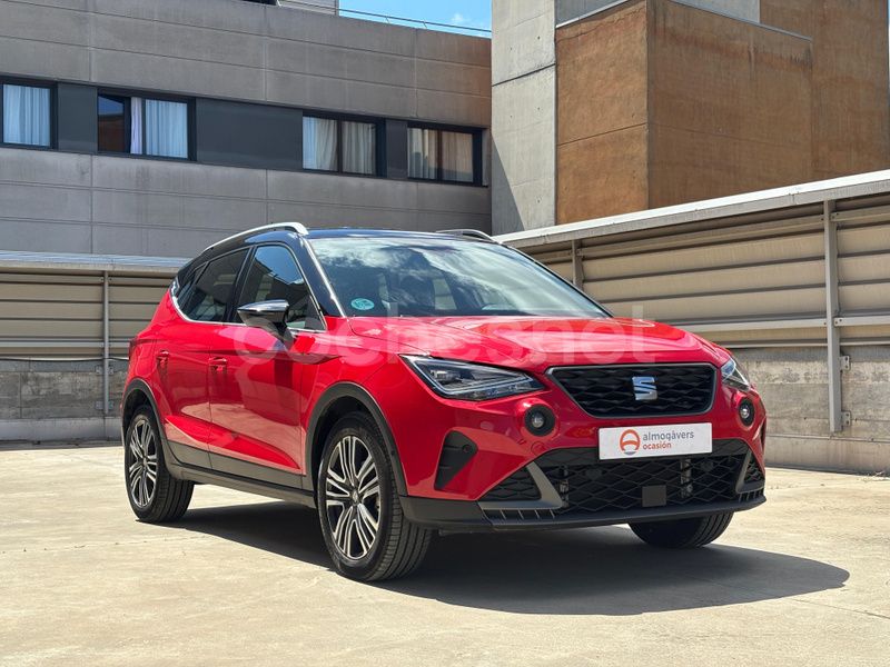 Rojo Usado 2024 Seat Arona FR SUV | 19.450 € (Precio justo) - Imagen 1/4