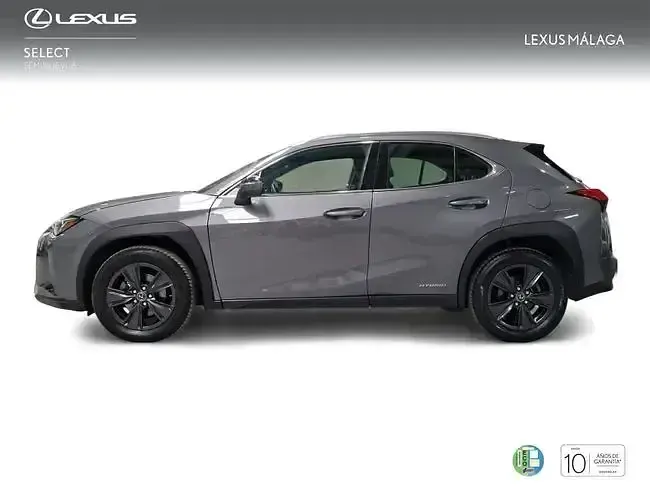 Usado Lexus UX Business Edition 184 CV (135 kW) 2022 Gris / plata SUV